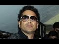 Sachin sets example, casts vote
