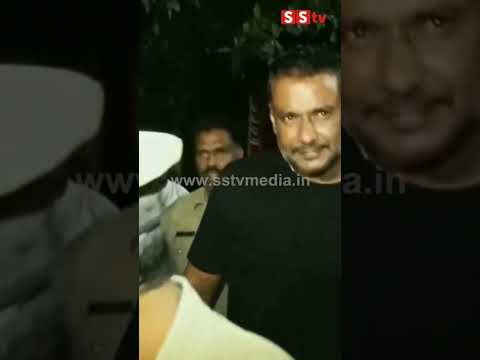 ಎಂಆರ್ಐ ಸ್ಕಾನಿಂಗ್ ಸಿಟಿ ಸ್ಕಾನಿಂಗ್ ಆರೋಗ್ಯ ತಪಾಸಣೆ ಬಳಿಕ ಮರಳಿದ ದರ್ಶನ್#kannadaactres #darshan #sstv ಎಂಆರ್ಐ ಸ್ಕಾನಿಂಗ್ ಸಿಟಿ ಸ್ಕಾನಿಂಗ್ ಆರೋಗ್ಯ ತಪಾಸಣೆ ಬಳಿಕ ಮರಳಿದ ದರ್ಶನ್#kannadaactres #darshan #sstv