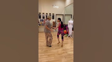 🇧🇷 Samba - batucada basic step - learn more with 📲 “Dance With Oleg” APP & DanceWithOleg.com