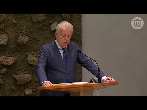'Who Really Benefits from Dutch Tax Money? Not Our Own Citizens' - Ralf Dekker | FVD
