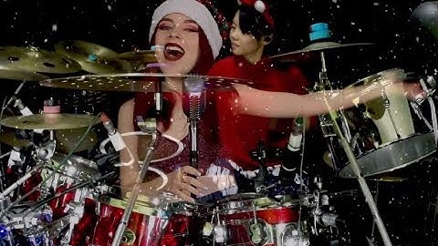 Feliz Navidad cover by Kalonica Nicx , Andrei Cerbu , Andreea Munteanu & Robert Ciubotaru