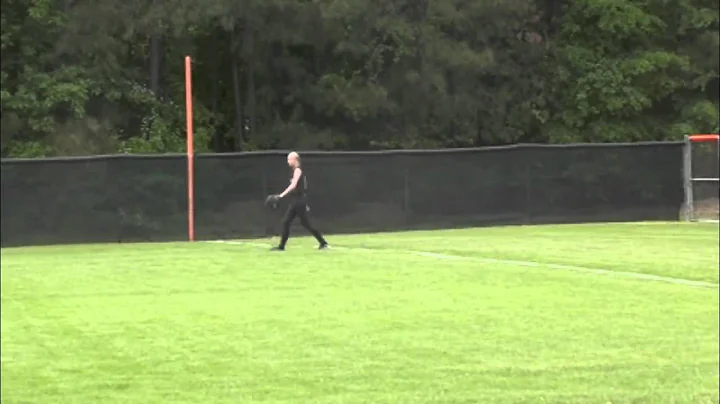 Samantha Quinn - Outfield - www.playinschool...