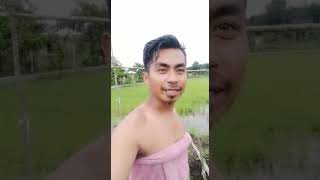 Si cantik mandi di sumur