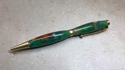 Turning a Polyester Resin Pen - Hand Cast Blank into Slimline Pen