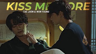 Tae Joon X Won Young • Kiss me more • Unintentional Love Story [ BL ] Resimi