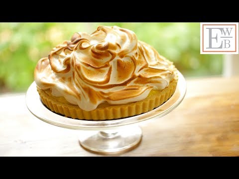 How to Make a Beautiful Lemon Meringue Tart