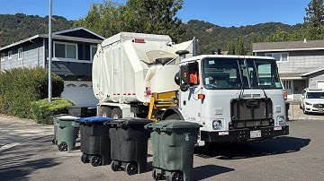 Brand New Pleasanton Garbage Service Autocar ACX Rapid Rail On Trash