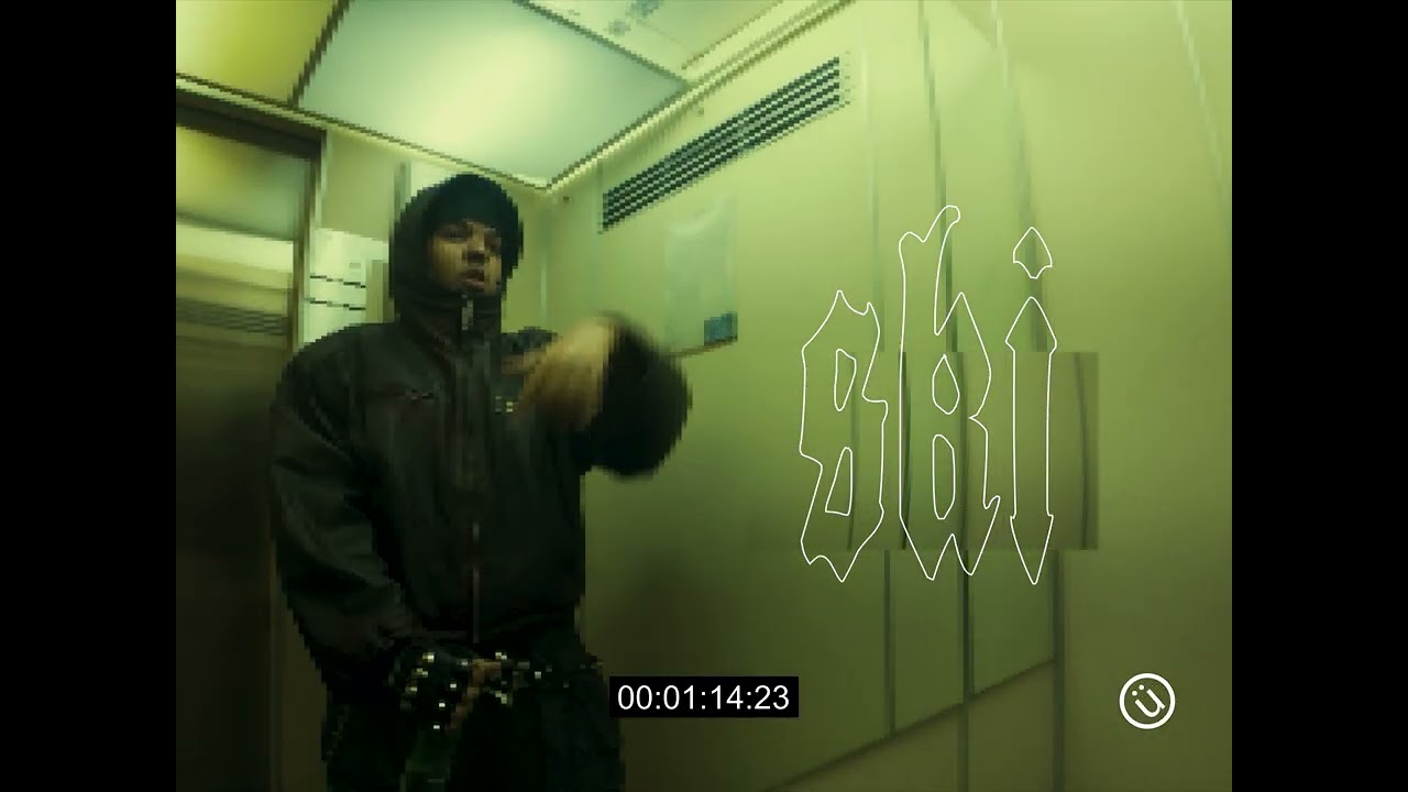 ski (Audio) auf YouTube ansehen ski (Audio) auf YouTube ansehen