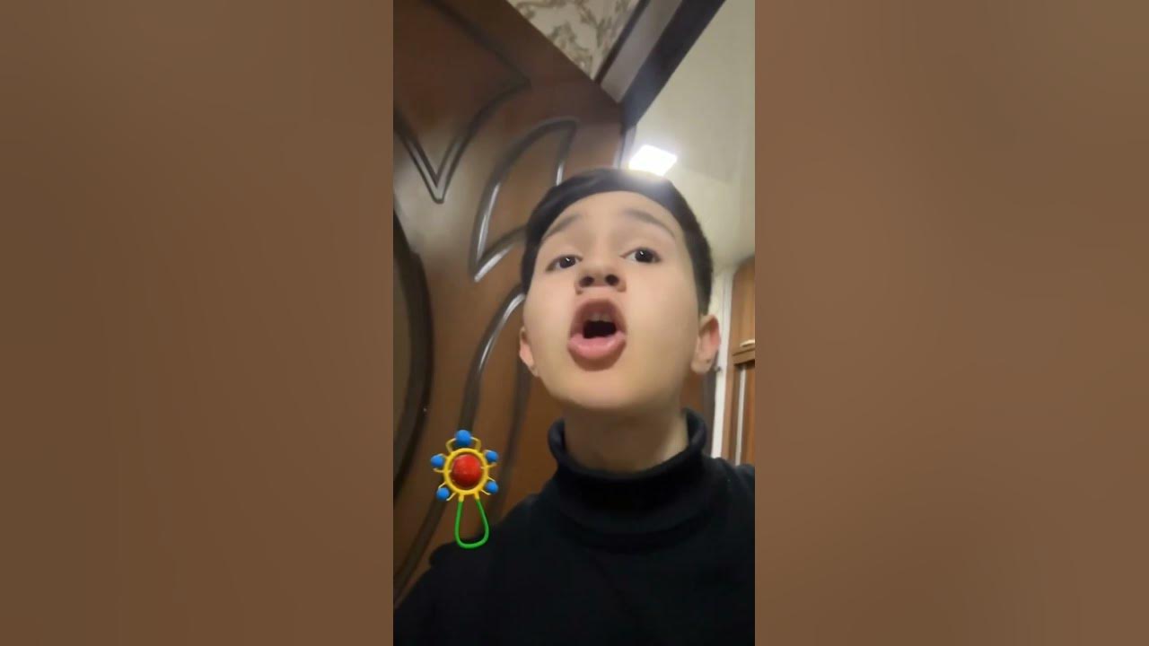 Ona va bola 😅 - YouTube