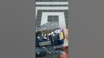 Pwnagotchi + Waveshare V4 (TL;DR: Specify V3 in config.toml) #Pwnagotchi #hacking #cybersecurity