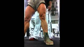 Jo Stewart  quad workout 2 weeks out from competition .avi