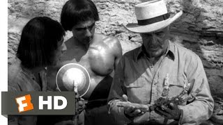 Creature from the Black Lagoon (1\/10) Movie CLIP - Dead or Alive? (1954) HD