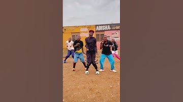Best blurred lines dance #oldschool #makivtantedkids🇺🇬
