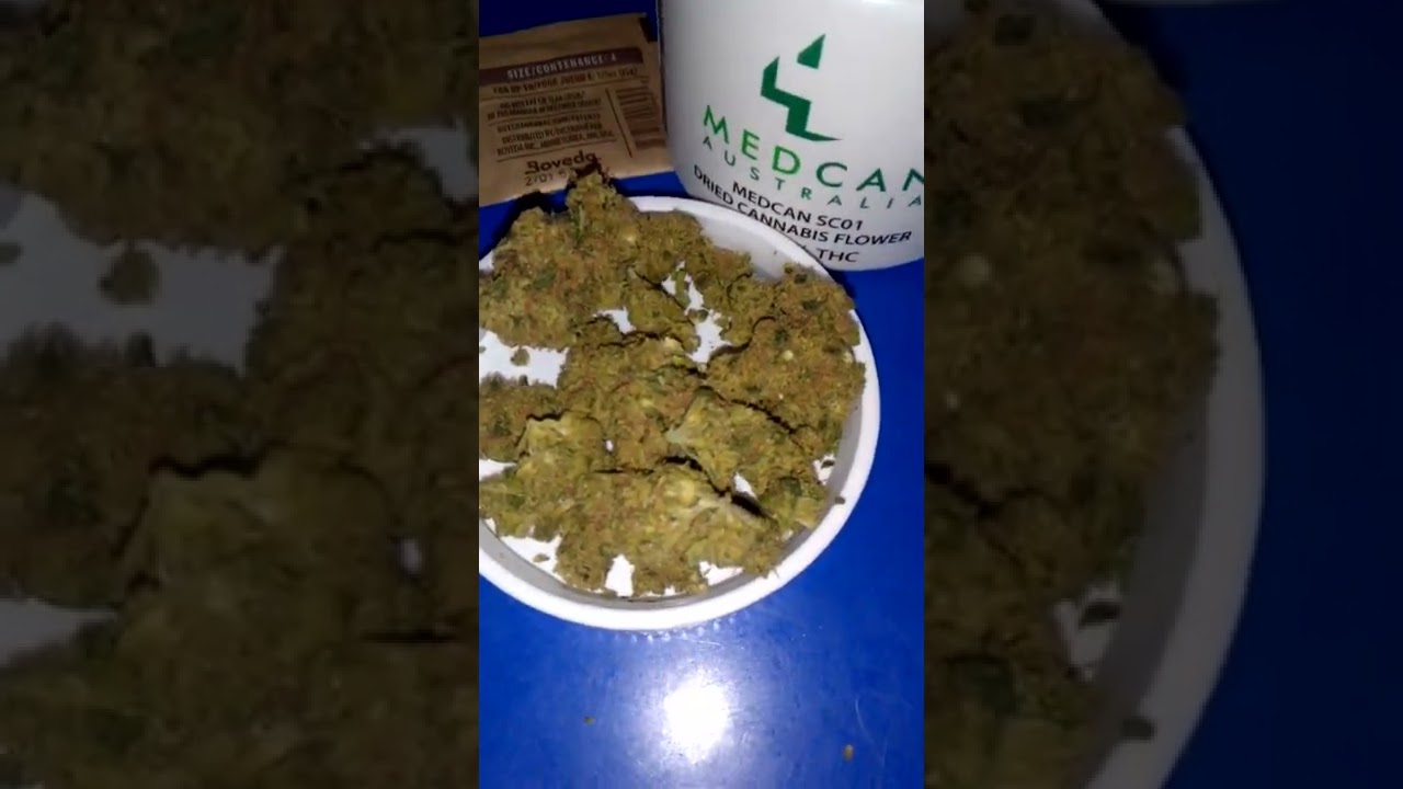 Strawberry Cake SC01