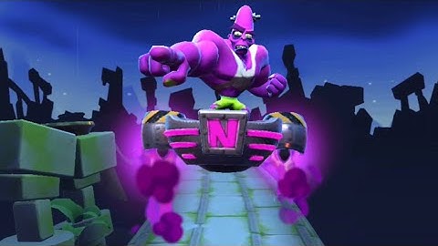 Crash Bandicoot: On the Run! - Oxide Nitrus Brio Boss Fight