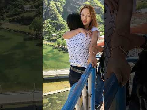 Bungee Jumping With Rope In Beautiful Place|The Two Girls Seem To Be Afraid Of Bungee Jumping