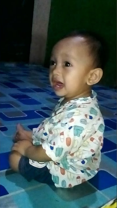 bayi teriak singkat