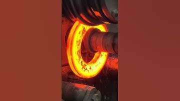 Inside the forging factory Red-Hot Steel Rolling Under the Power of a Skilled Crew #forging #machine