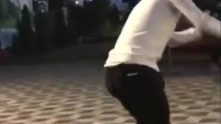 Sevishganlar Shunaqa Bir Birini Sevadi Telbalarcha