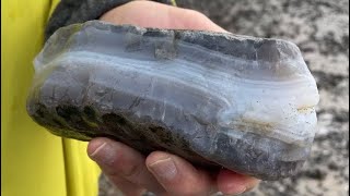 Epic Oregon Coast Rockhounding l Tunnel Beach I 2023