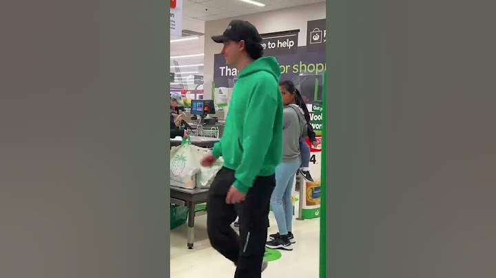Surprising Stranger With Free Groceries #shorts