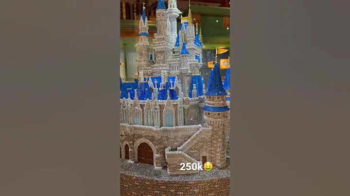 INSANE 😲Crystal covered Cinderella castle #disney #disneyworld #cinderella #magickingdom #