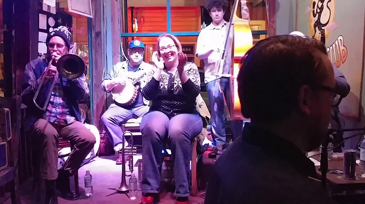 "Smiles" - The Shotgun Jazz Band