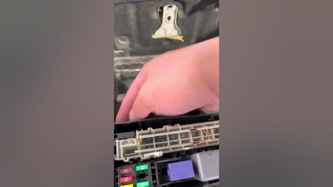 Install battery on Lexus backwards YouTube