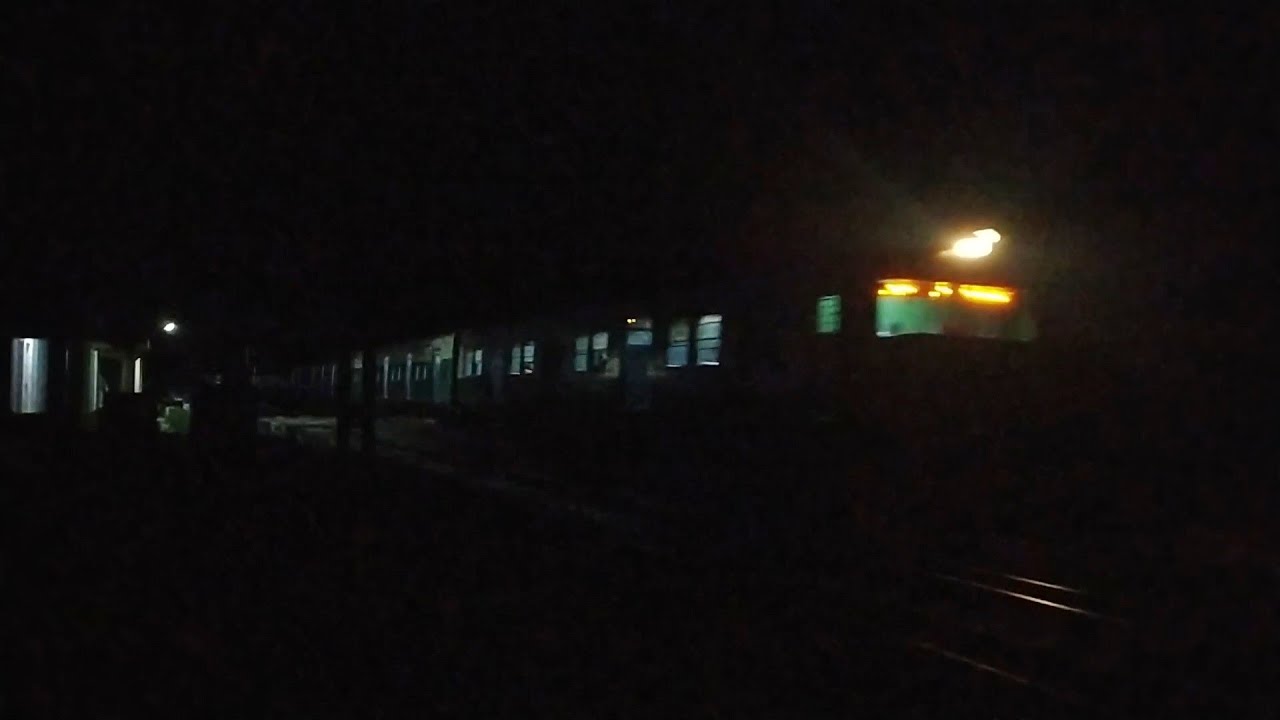 Lockdown Effect ~ Now Eastern Railways decided to run six coaches Emu Local in place of four coaches