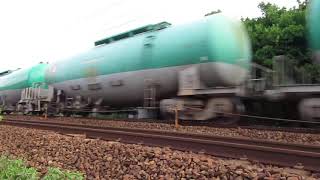 臨貨8860レ  迂回石油貨物   EF66-129+タキ17B