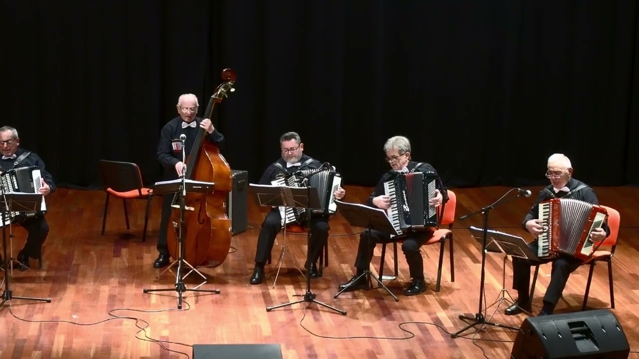 Homenaje a Maria Dolores Pradera