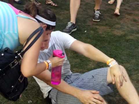 Funniest drunk/high guy at Lollapalooza 2010 featuring Chromeo