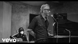 Matt Berninger - Distant Axis (Live Acoustic Version)