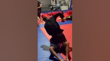 Double leg to arm bar 🥋 #mma #shorts #shortvideo #bjj #kickboxing #martialarts #takedown #armbar
