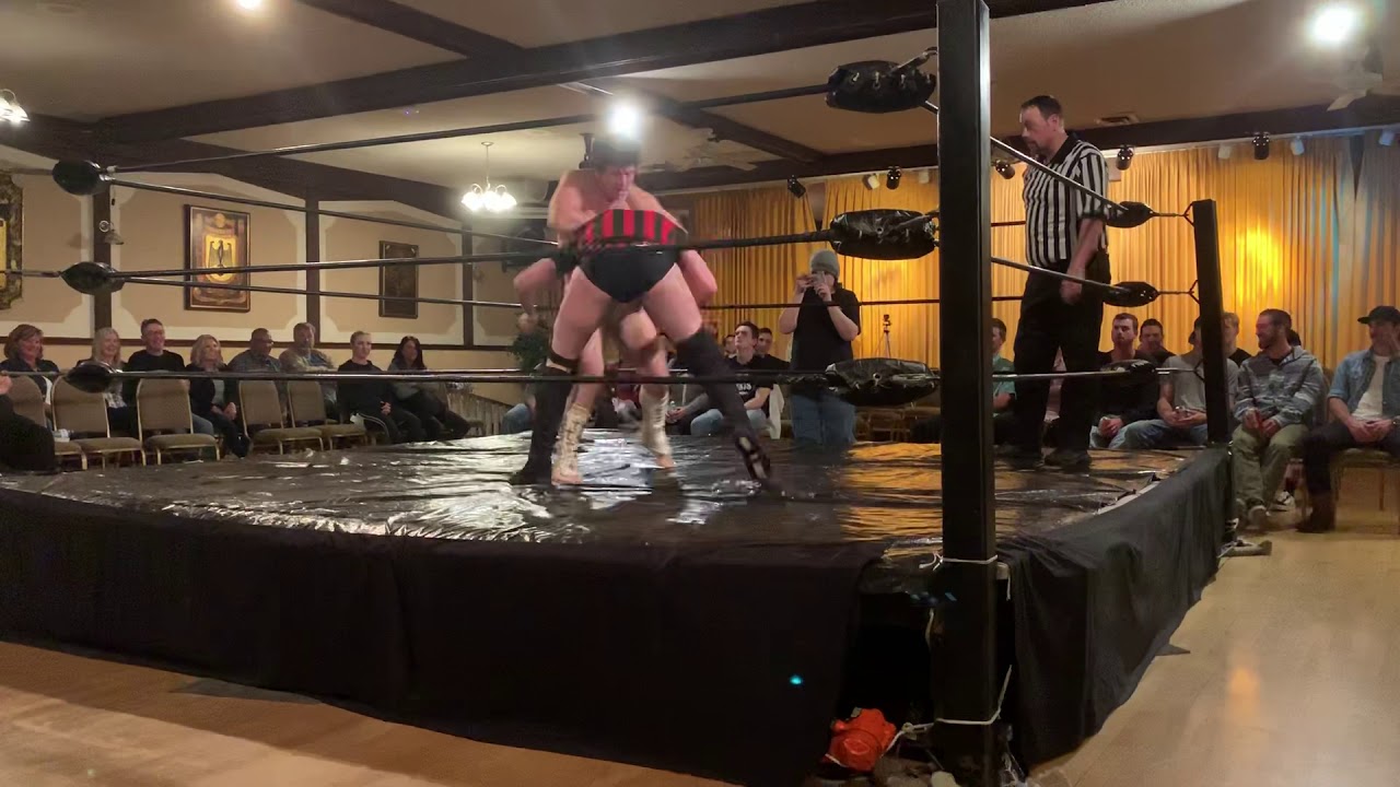 PWA: Judas Icarus vs Daniel Makabe