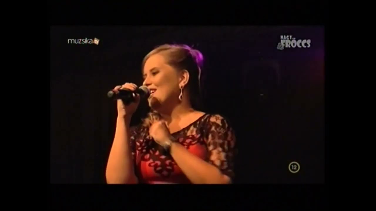 Sóki Csilla-Tornácos ház.