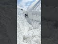 Rohtang pass snow clearing 