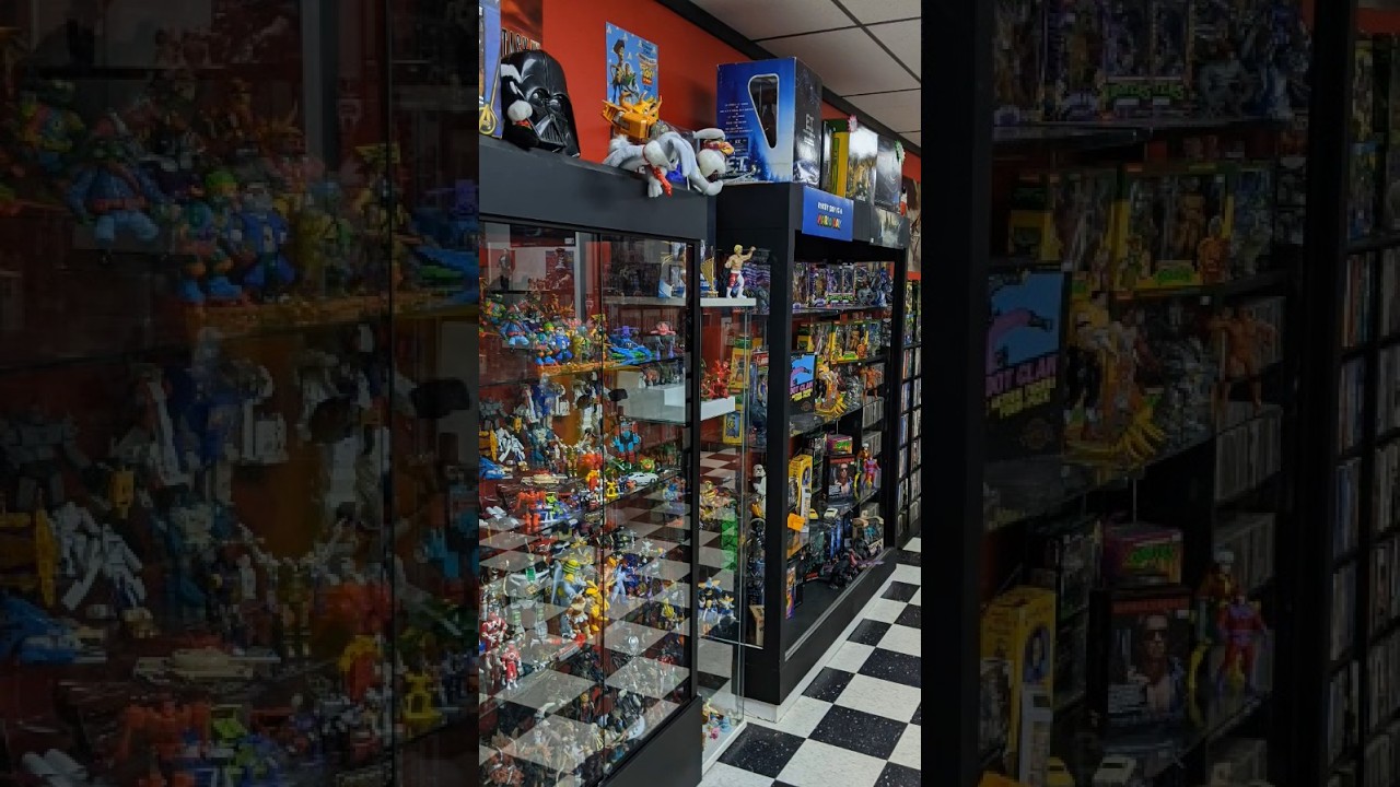 SNEAK PEAK Hitting after Christmas sales TOYS,VIDEO GAMES,COMICS 