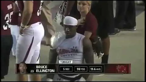 Girl Trainer Staring At And Lusting For Bruce Elli...