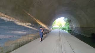 I found a tunnel.  👀