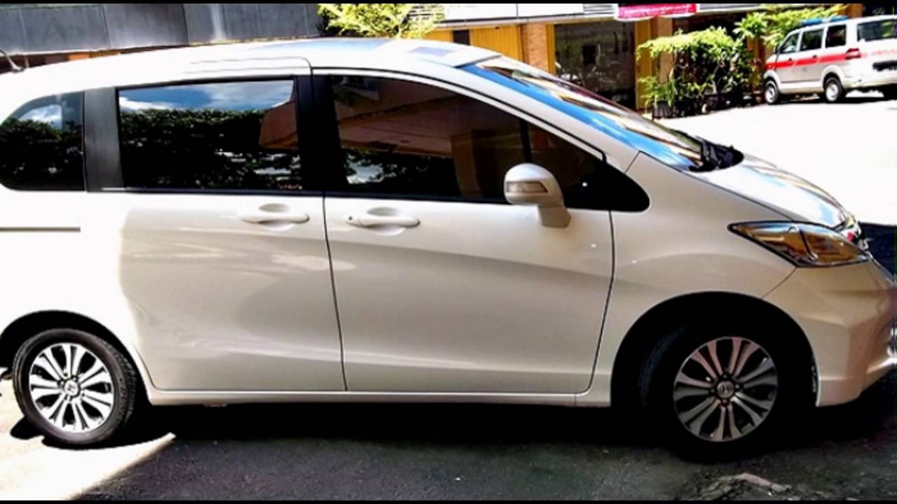  Dijual  Mobil  Honda Freed  PSD  2012 Putih Samarinda HP 