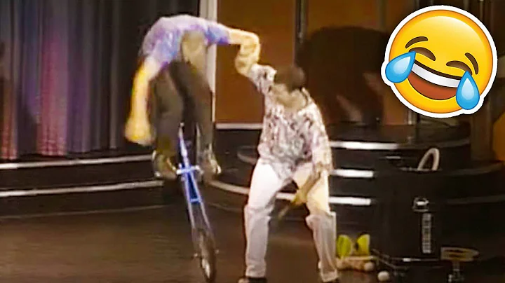 Funniest juggling routine ever - David DiMuzio - C...