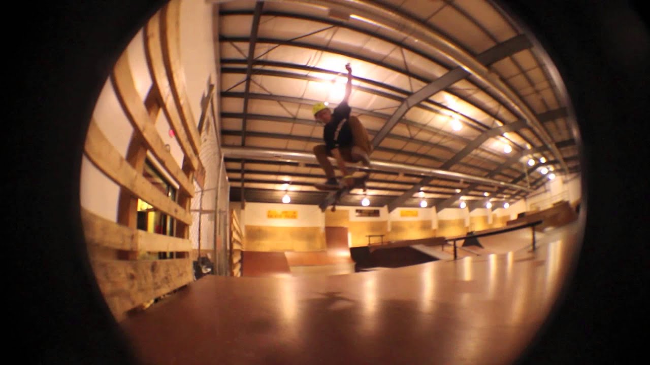 10 Tricks with Andrew Lowe at Muncie Indiana Skatepark YouTube