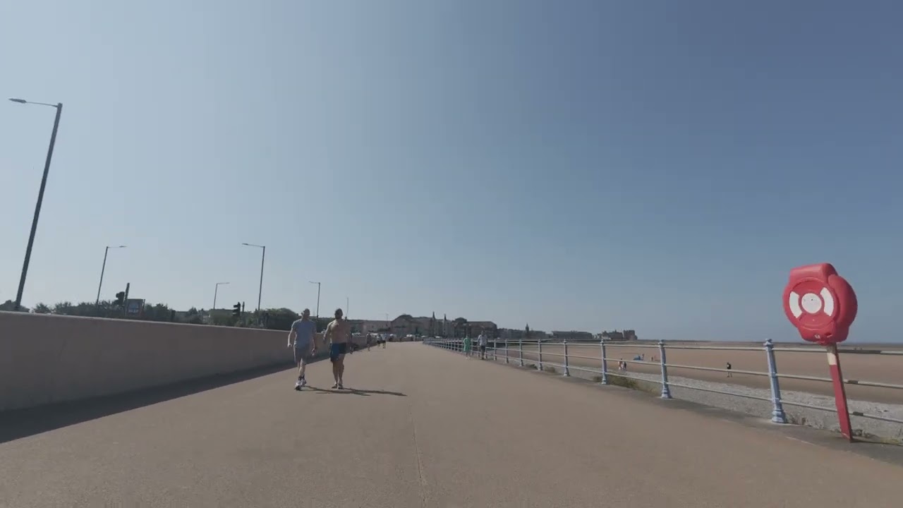 Morecambe Promenade Bike Ride | Hidden Gem on the Lancashire Coast 🌊🚴