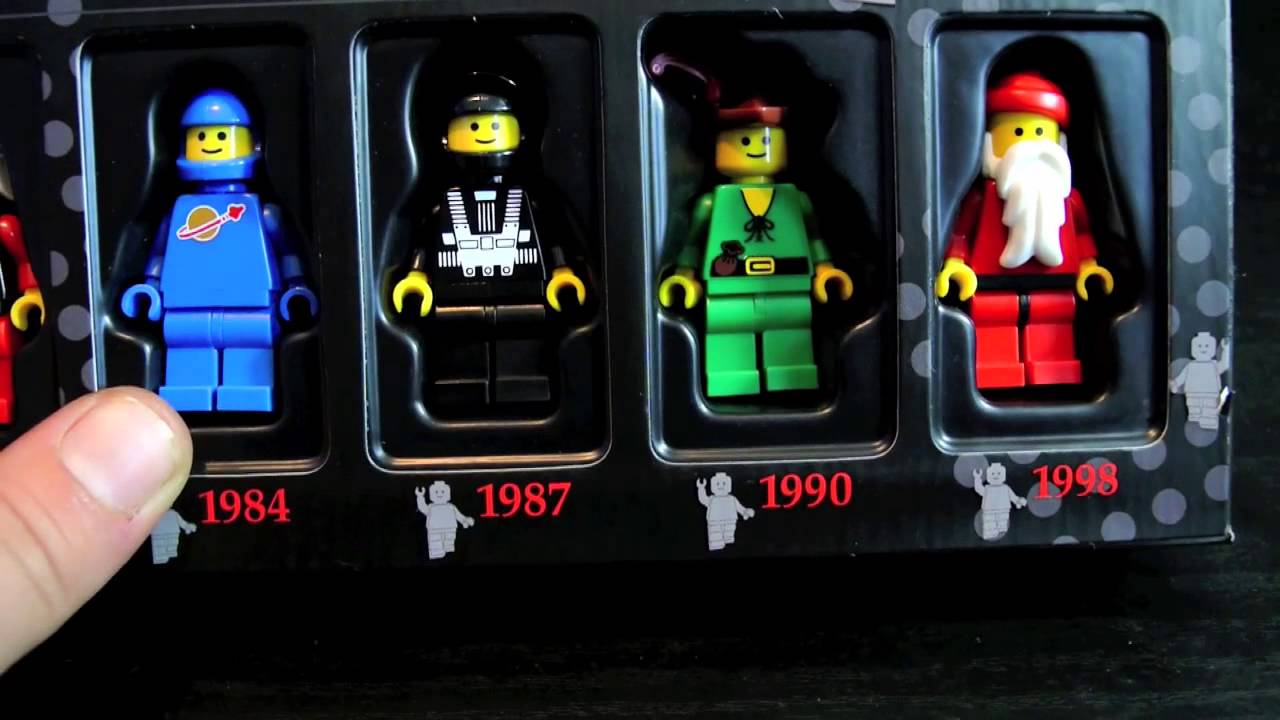 Lego Bricktober Vintage Minifigure Collection vol 4 Review