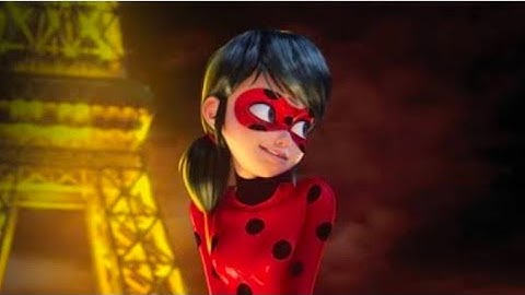 ladybug repairing the damage of howk moth 😍movie awakening