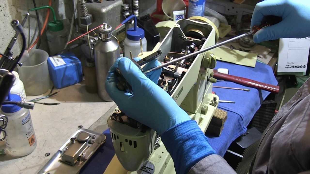 Installing a Cam Stack Gear on the Bernina 730 YouTube