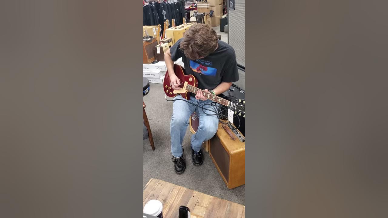 Michael lemmo of normans rare guitars π€π€π€π€ Michael lemmo of normans rare guitars π€π€π€π€