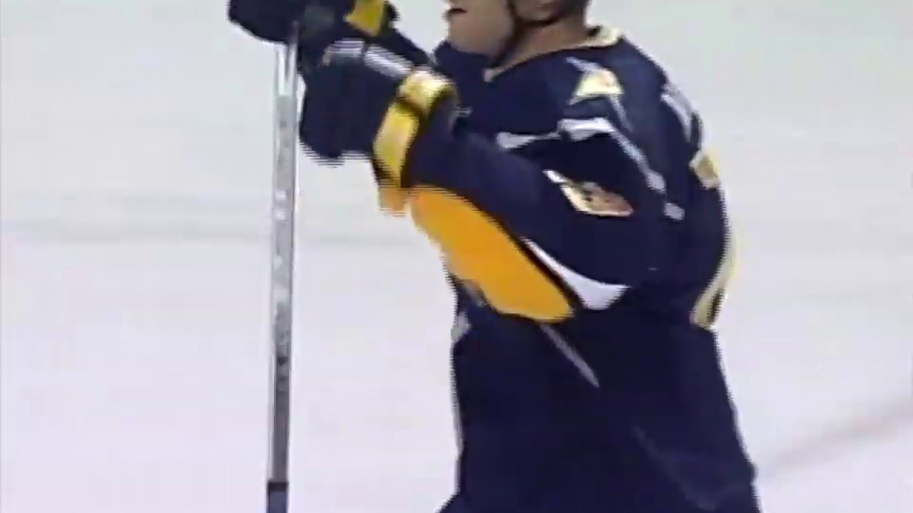 Jiri Novotny Goal Sabres vs. Canadiens, 10/6/06 YouTube