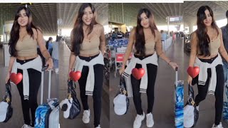 Instagram Influencer Sofia Ansari Spotted On Mumbai Airport Today